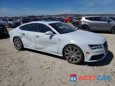 Czwarte zdjęcie samochodu z boku: 2013 AUDI A7 PRESTIGE VIN:WAU2GAFC4DN033925 - miniatura