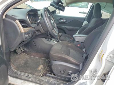 Zdjęcie 7 z 14 samochodu: 2016 JEEP CHEROKEE LATITUDE VIN:1C4PJMCB4GW304178 - miniatura