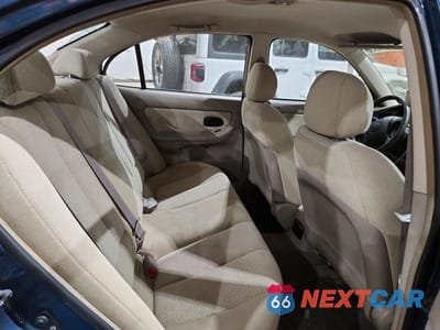 Zdjęcie 10 z 12 samochodu: 2001 HYUNDAI ELANTRA GL VIN:KMHDM45D91U057876 - miniatura