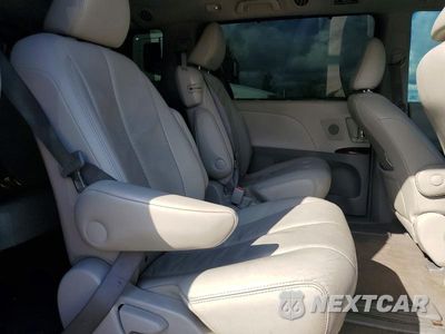 Zdjęcie 11 z 13 samochodu: 2011 TOYOTA SIENNA XLE 8-PASSENGER VIN:5TDYK3DC1BS102362 - miniatura