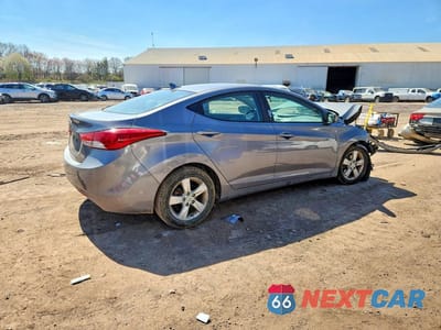 Trzecie zdjęcie samochodu z tyłu: 2011 HYUNDAI ELANTRA GLS VIN:5NPDH4AE6BH055909 - miniatura