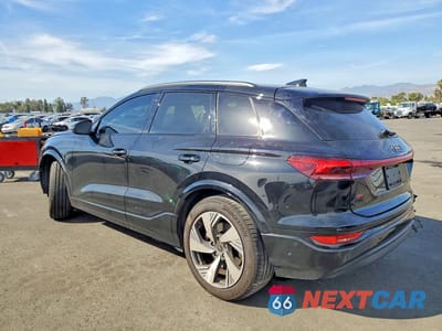 Drugie zdjęcie samochodu z przodu: 2025 AUDI Q6 E-TRON PREMIUM PLUS VIN:WA124BGF2SA058217 - miniatura