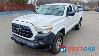 Drugie zdjęcie samochodu z przodu: 2016 TOYOTA TACOMA SR VIN:5TFRX5GN6GX062098 - miniatura