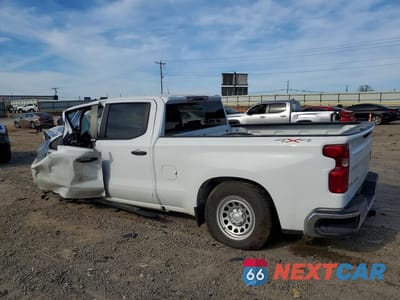 Drugie zdjęcie samochodu z przodu: 2024 CHEVROLET SILVERADO K1500 VIN:3GCUDAED0RG209075 - miniatura