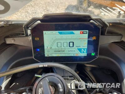 Zdjęcie 7 z 9 samochodu: 2024 APRILIA RSV4 1100 VIN:ZD4KYUA06RS000954 - miniatura