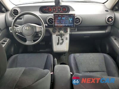 Zdjęcie 8 z 13 samochodu: 2011 TOYOTA SCION XB VIN:JTLZE4FE7B1138123 - miniatura