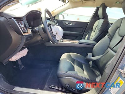 Zdjęcie 7 z 13 samochodu: 2024 VOLVO S60 PLUS VIN:7JRL12TL5RG282444 - miniatura