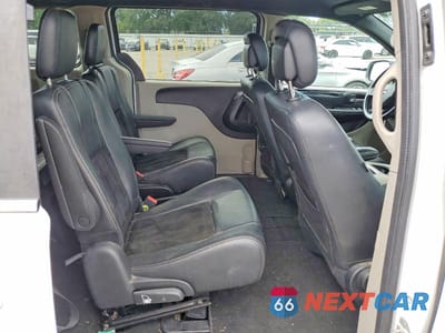 Zdjęcie 11 z 13 samochodu: 2017 DODGE GRAND CARAVAN SXT VIN:2C4RDGCG0HR818259 - miniatura