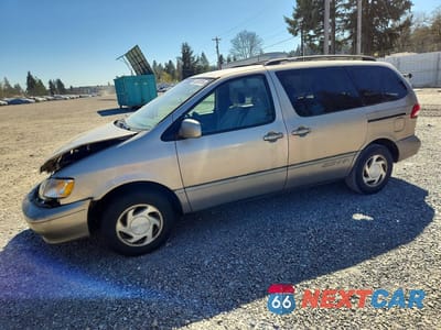 2002 TOYOTA SIENNA LE 4T3ZF13C12U484390 - główne zdjęcie licytacji z USA - miniatura