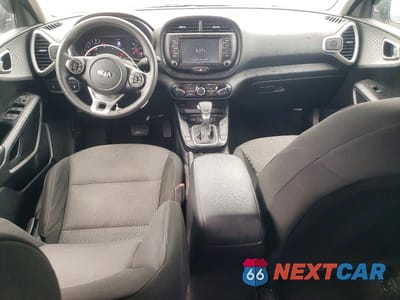 Zdjęcie 8 z 12 samochodu: 2021 KIA SOUL LX VIN:KNDJ23AU9M7736546 - miniatura