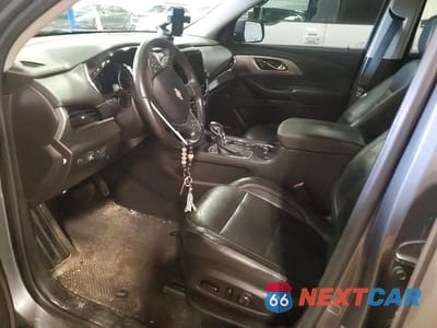 Zdjęcie 7 z 14 samochodu: 2021 CHEVROLET TRAVERSE LT VIN:1GNEVHKW0MJ163892 - miniatura