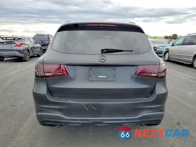 Zdjęcie 6 z 13 samochodu: 2018 MERCEDES-BENZ GLC 300 VIN:WDC0G4JB6JV071172 - miniatura