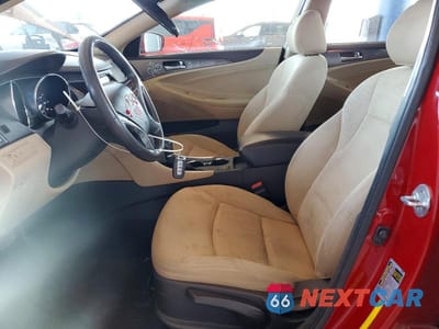 Zdjęcie 7 z 12 samochodu: 2013 HYUNDAI SONATA HYBRID VIN:KMHEC4A44DA098502 - miniatura