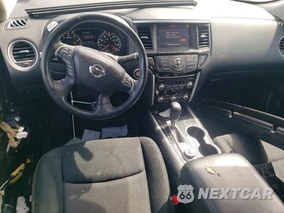 Zdjęcie 8 z 13 samochodu: 2018 NISSAN PATHFINDER SV VIN:5N1DR2MM2JC643400 - miniatura
