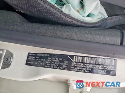 Zdjęcie 13 z 13 samochodu: 2020 JEEP RENEGADE LATITUDE VIN:ZACNJBB18LPL93228 - miniatura