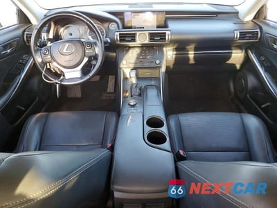 Zdjęcie 8 z 11 samochodu: 2016 LEXUS IS 200T VIN:JTHBA1D22G5004439 - miniatura