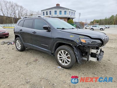 Czwarte zdjęcie samochodu z boku: 2019 JEEP CHEROKEE LATITUDE VIN:1C4PJMCB4KD213352 - miniatura