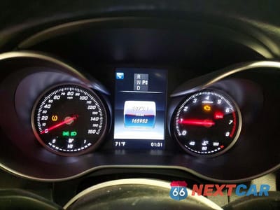 Zdjęcie 9 z 13 samochodu: 2016 MERCEDES-BENZ C 300 4MATIC VIN:55SWF4KB0GU109700 - miniatura
