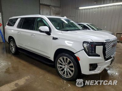 Czwarte zdjęcie samochodu z boku: 2022 GMC YUKON XL DENALI VIN:1GKS2JKLXNR240583 - miniatura