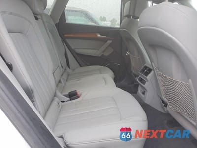Zdjęcie 10 z 12 samochodu: 2021 AUDI Q5 PREMIUM VIN:WA1AAAFY2M2052786 - miniatura