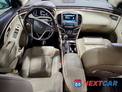 Zdjęcie 8 z 13 samochodu: 2016 BUICK LACROSSE VIN:1G4GC5G34GF192190 - miniatura