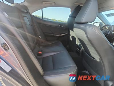Zdjęcie 10 z 12 samochodu: 2016 LEXUS IS 300 VIN:JTHCM1D20G5006539 - miniatura