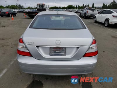 Zdjęcie 6 z 11 samochodu: 2009 MERCEDES-BENZ S 550 VIN:WDDNG71X99A279323 - miniatura