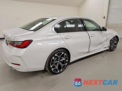 Trzecie zdjęcie samochodu z tyłu: 2026 BMW 330I VIN:3MW69CW0XT8G04509 - miniatura