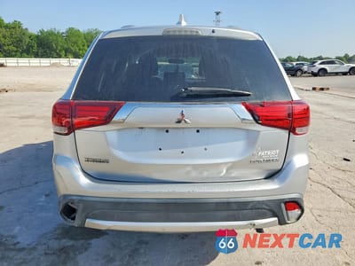 Zdjęcie 6 z 14 samochodu: 2018 MITSUBISHI OUTLANDER ES VIN:JA4AZ2A30JZ011666 - miniatura