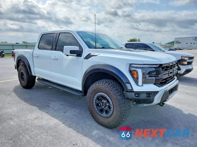 Czwarte zdjęcie samochodu z boku: 2025 FORD F150 RAPTOR VIN:1FTFW1RG0SFB71474 - miniatura