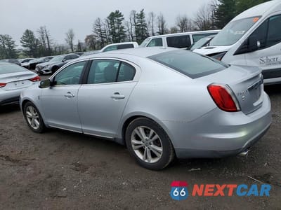 Drugie zdjęcie samochodu z przodu: 2010 LINCOLN MKS VIN:1LNHL9DR2AG609568 - miniatura