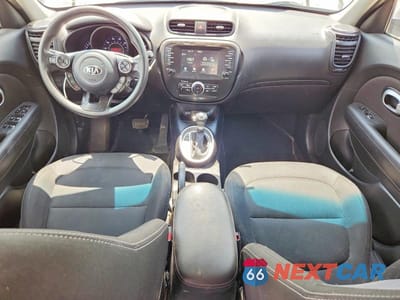 Zdjęcie 8 z 11 samochodu: 2019 KIA SOUL + VIN:KNDJP3A5XK7691267 - miniatura