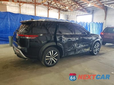 Trzecie zdjęcie samochodu z tyłu: 2025 NISSAN PATHFINDER PLATINUM VIN:5N1DR3DJ7SC291055 - miniatura