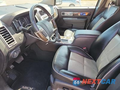 Zdjęcie 7 z 14 samochodu: 2008 LINCOLN MKX VIN:2LMDU88CX8BJ05240 - miniatura