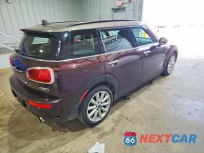 Trzecie zdjęcie samochodu z tyłu: 2017 MINI COOPER S CLUBMAN ALL4 VIN:WMWLU5C52H2E81150 - miniatura