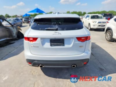 Zdjęcie 6 z 12 samochodu: 2018 JAGUAR F-PACE PREMIUM VIN:SADCJ2GX8JA236856 - miniatura