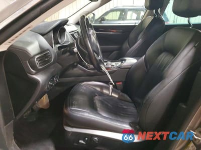 Zdjęcie 7 z 13 samochodu: 2017 MASERATI LEVANTE VIN:ZN661XUA4HX207186 - miniatura