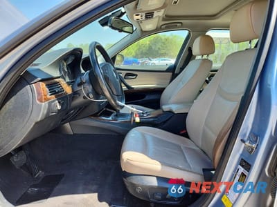 Zdjęcie 7 z 11 samochodu: 2011 BMW 328 XI SULEV VIN:WBAPK5C55BA657948 - miniatura