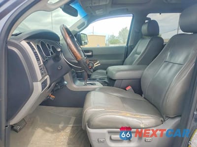 Zdjęcie 7 z 13 samochodu: 2010 TOYOTA SEQUOIA PLATINUM VIN:5TDDW5G13AS037490 - miniatura