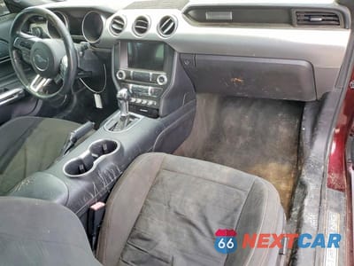 Zdjęcie 8 z 11 samochodu: 2018 FORD MUSTANG VIN:1FA6P8TH2J5102674 - miniatura