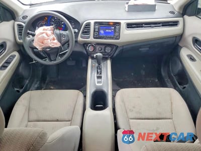 Zdjęcie 8 z 13 samochodu: 2017 HONDA HR-V LX VIN:3CZRU5H36HM724589 - miniatura