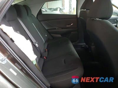 Zdjęcie 10 z 13 samochodu: 2024 HYUNDAI ELANTRA SEL VIN:KMHLM4DG0RU749186 - miniatura