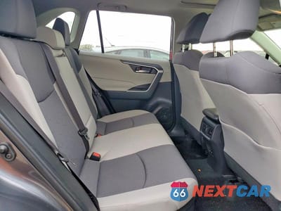 Zdjęcie 10 z 12 samochodu: 2019 TOYOTA RAV4 HYBRID XLE VIN:JTMRWRFV8KD003916 - miniatura