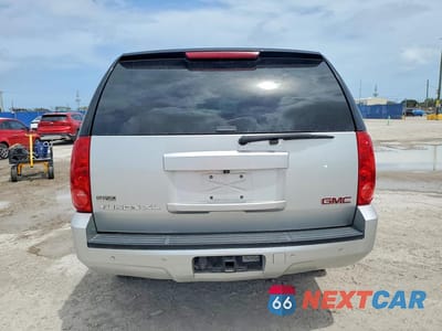 Zdjęcie 6 z 13 samochodu: 2011 GMC YUKON XL VIN:1GKS2KE36BR176734 - miniatura