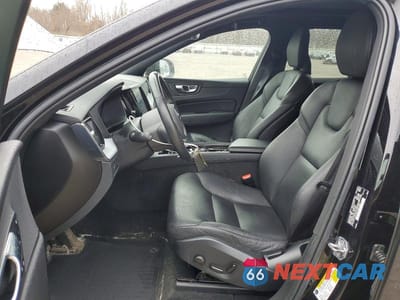Zdjęcie 7 z 14 samochodu: 2020 VOLVO XC60 T5 MOMENTUM VIN:YV4102RK7L1435663 - miniatura