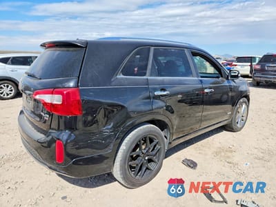 Trzecie zdjęcie samochodu z tyłu: 2014 KIA SORENTO SX LIMITED VIN:5XYKWDA7XEG444806 - miniatura