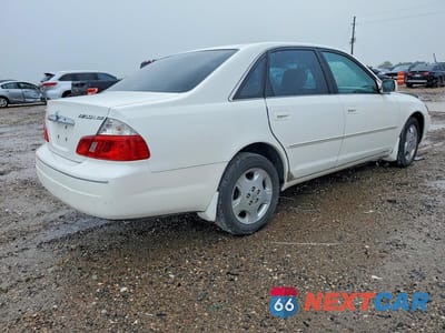 Trzecie zdjęcie samochodu z tyłu: 2004 TOYOTA AVALON XLS VIN:4T1BF28B14U370120 - miniatura
