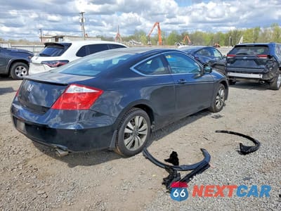 Trzecie zdjęcie samochodu z tyłu: 2009 HONDA ACCORD VIN:1HGCS11399A015904 - miniatura
