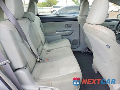 Zdjęcie 10 z 12 samochodu: 2013 TOYOTA PRIUS VIN:JTDZN3EU4D3203919 - miniatura