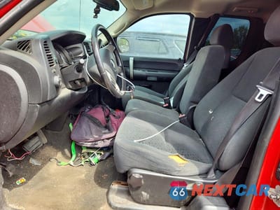 Zdjęcie 7 z 11 samochodu: 2008 CHEVROLET SILVERADO K1500 VIN:2GCEK19J181218188 - miniatura